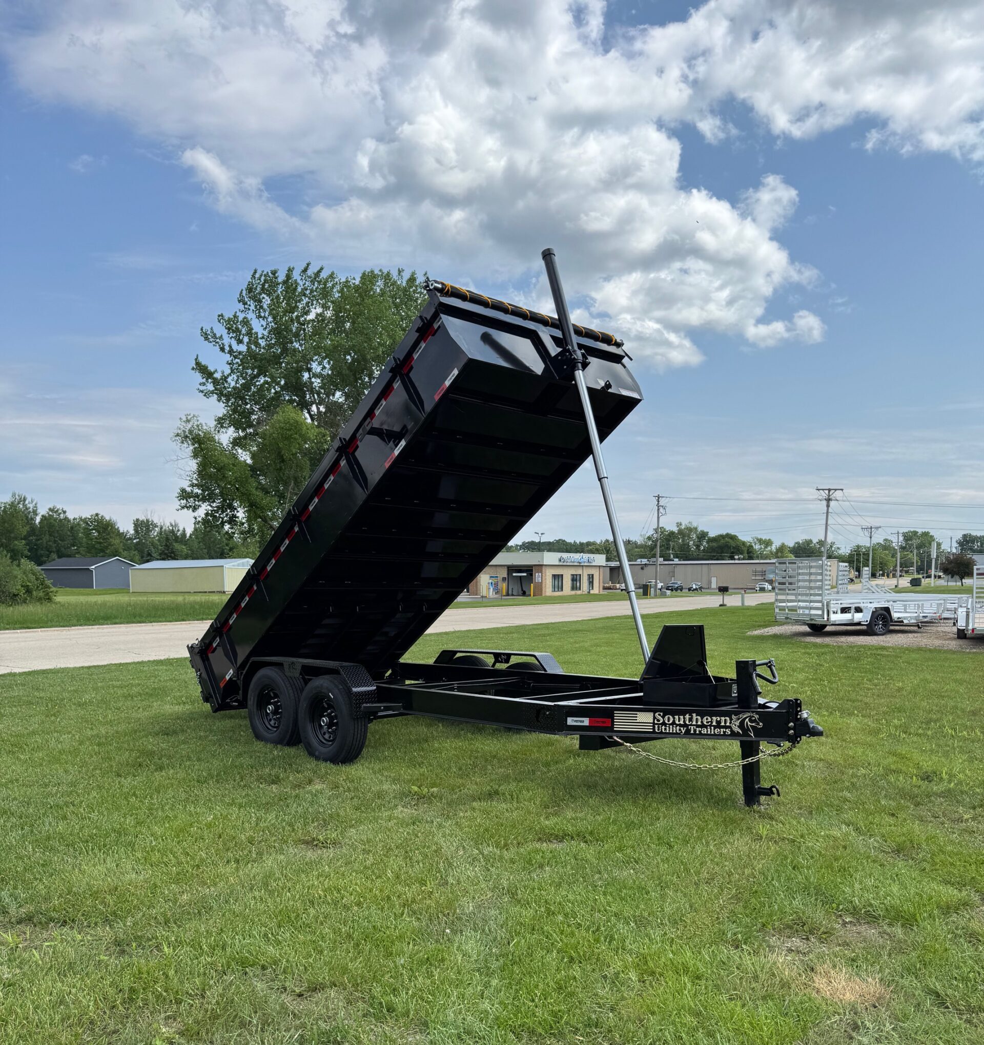 7×16 Southern Utility Dump Trailer 14K GVWR-Telescopic Lift