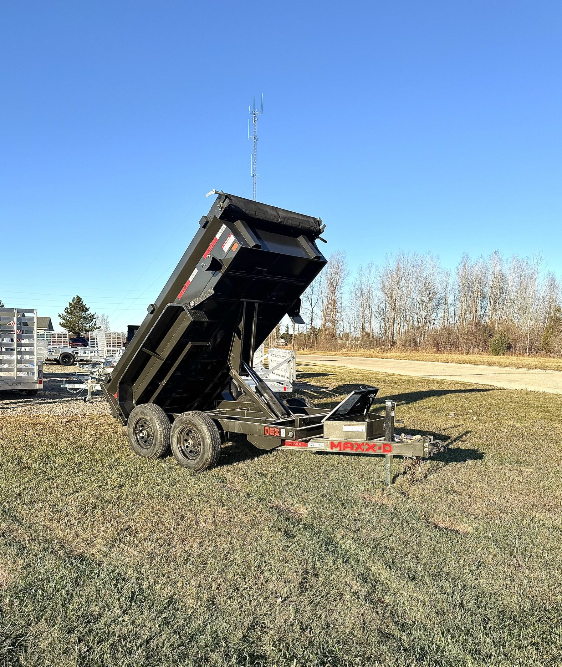 MAXX-D D6X 60” X10′ SCISSOR LIFT DUMP TRAILER 10K GWVR
