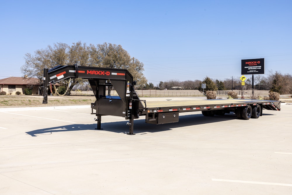 MAXX-D 102″35′ LKX Low-Pro Tandem Dual Flatbed Trailer 24,000K GVWR