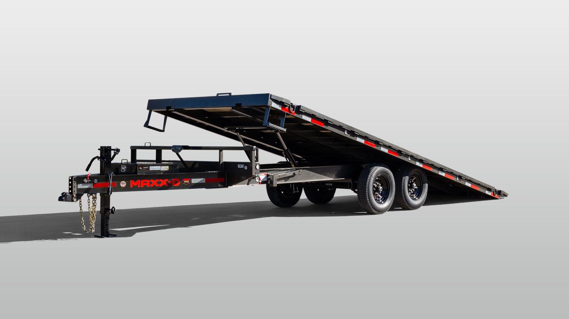 MAXX-D TOX 102’x22′ | 14K Power Deckover Tilt Trailer
