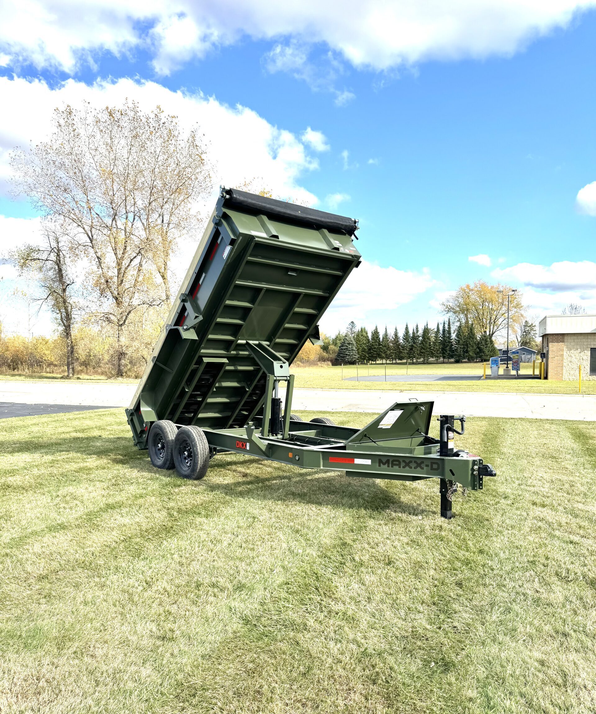 MAXX-D DKX 14ft Dump Trailer | 14K 83″ I-BEAM DUMP– ARMY GREEN