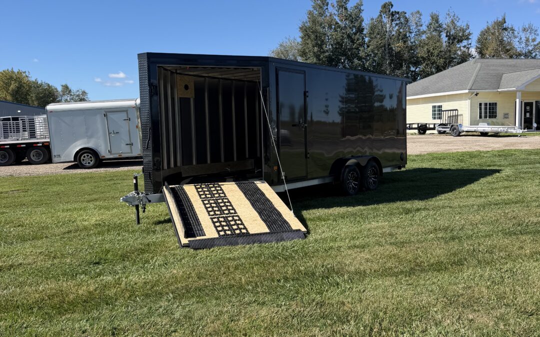 DURABULL 23′ INLINE ALUMINUM TRAILER WITH SNOW PACKAGE -BLACKOUT