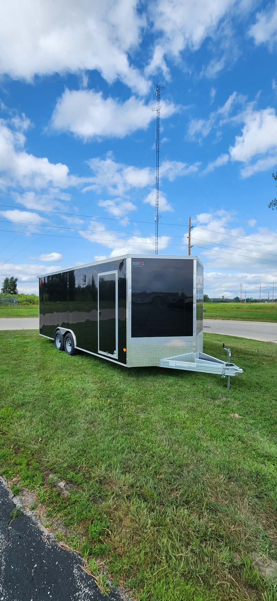 2027 DURABULL 8.5X20 ALUMINUM ENCLOSED TRAILER -BLACK